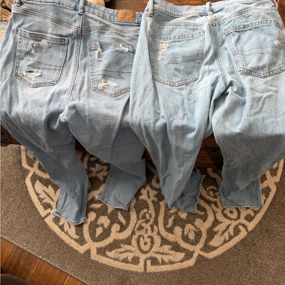 American Eagle Outfitters Light Blue Straight Leg Jeans